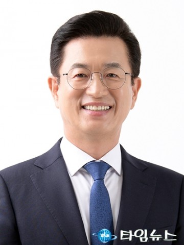 허태정 전 대전시장, ‘허태정의 결심’ 출간…“시민 속으로 다시 들어가겠다”