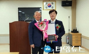 “현장에 늘 함께”…박석연 유성구의회 의원, 주민 감사패 수상