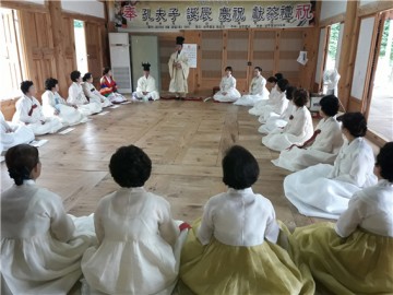상주향교,  ‘공부자 탄강 경축 헌다례’를 성대하게 올려...
