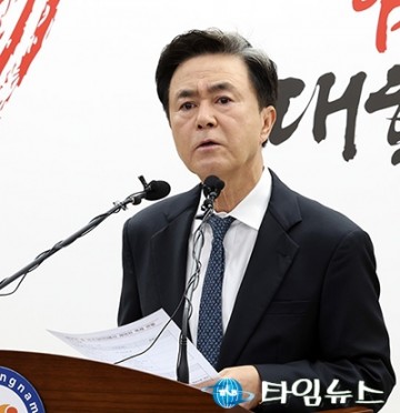 장동혁 만난 김태흠 충남지사 “행정통합 정리 전 공천 부적절”