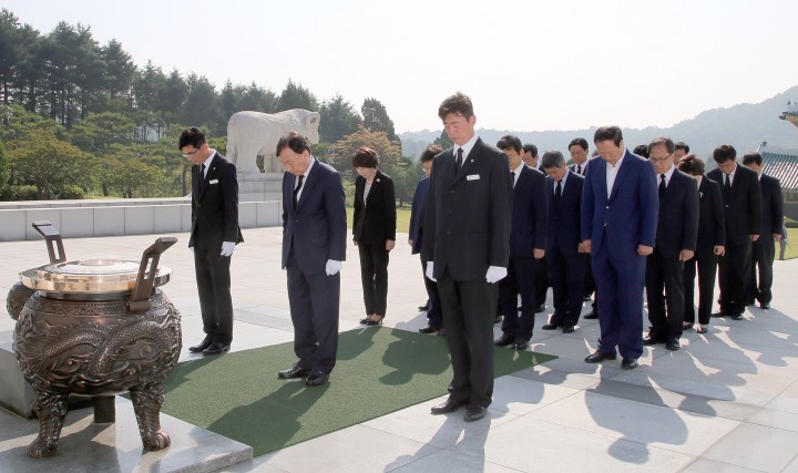 설동호 대전시교육감, 현충원 참배