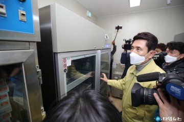 AZ백신 대상자 3천 4백여 명 1차 접종 시작한 포항시