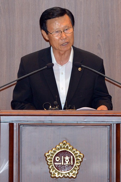 충남도의회 송덕빈 의원, 도교육청 도의회 파견 직원 홀대론 제기