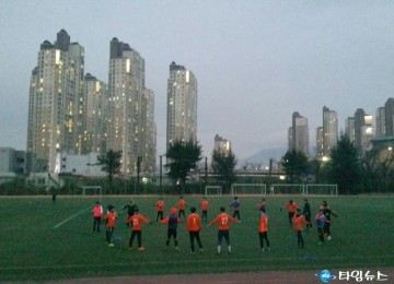 빛사랑 축구 동호회...사랑과 열정으로 똘똘 뭉쳤다