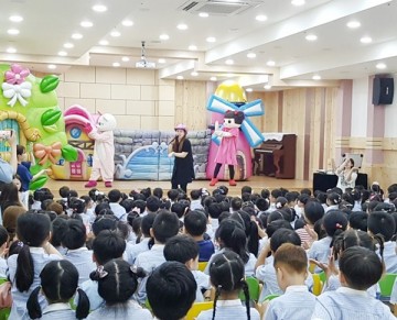 천안시 '어린이  예방접종 어렵지 않아요!’