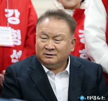 윤 대통령 탄핵심판 4일 선고…이상민 “내란죄 성립 어려워, 기각해야”