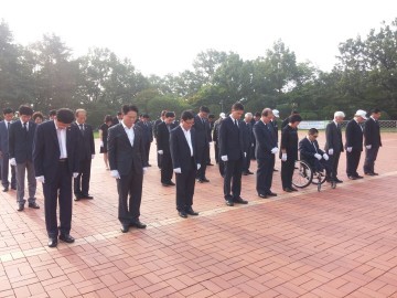 삼복더위 8월 충북남부보훈지청 충혼탑 참배