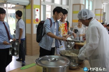 예천교육지원청 간부공무원  식중독대비 학교급식 위생․안전 특별점검 