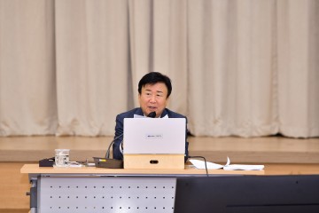 정기명 여수시장, 월간업무계획 보고회 “축제 안전관리 철저 당부”