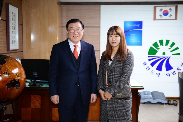 올림픽 금메달리스트 이성진 선수, 홍성군청 양궁팀 입단
