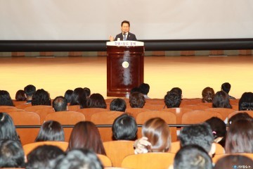 공무원  출자·출연기관 임직원 650명  청렴 연극 유리거울 관람