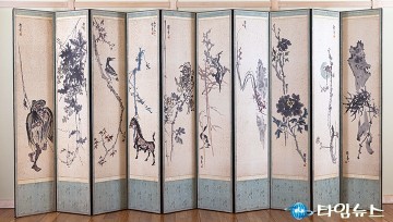 이응노미술관, 이종구 이사장으로부터 《이응노 10폭병》 기증받아