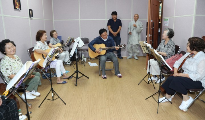 원희룡 제주도지사 노인복지관 방문 건강한 노후 설계 노력”약속