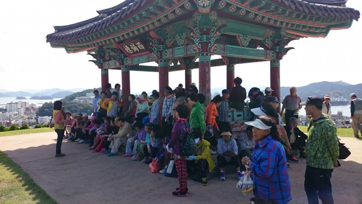 중앙동 건강위원회 이웃 동네 서피랑 산책