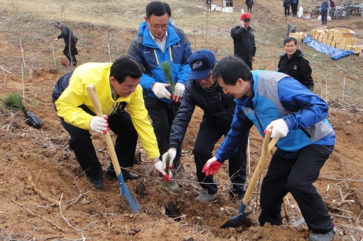 공주시, 제70회 식목일 나무심기행사 실시