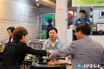 권선택 대전시장, 번개모임으로 두 마리 토끼를 잡다!