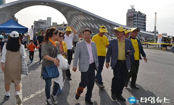 권선택 대전시장, ‘어린이날’ 행사장 활보!