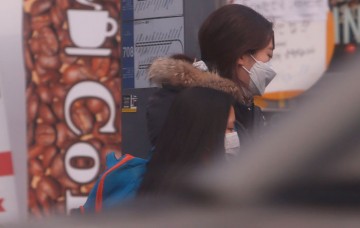 내일도 마스크 필수 미세먼지, 오후부터 차츰 해소