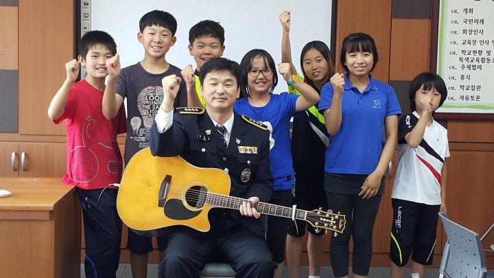 남해경찰서, 학생동아리‘루나(Luna)’와 학교폭력 근절활동 펼쳐 
