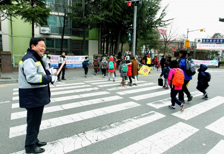 장종태 서구청장, ‘신학기 학교폭력 예방 캠페인’ 실시