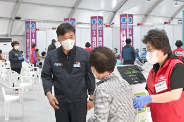 경북도내 최상위 수준 접종률,  75세이상 코로나19 백신 2차 접종 완료