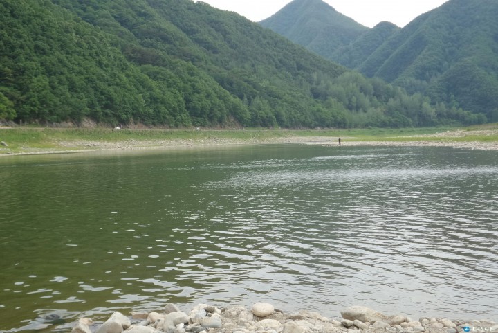 단양, 소백산철쭉제 행사장서 체험용보트 전복…1명 사망 
