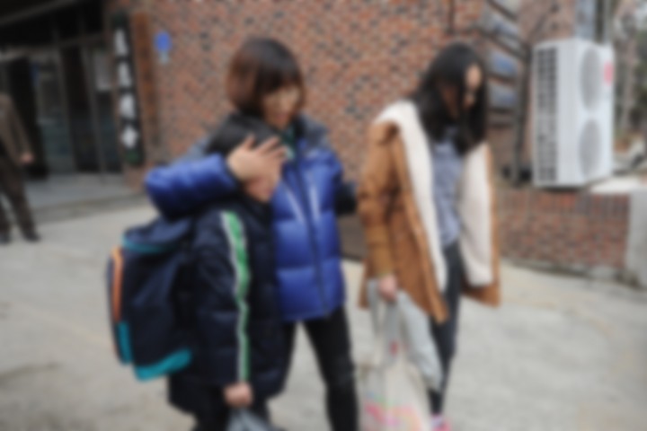 납치된 강릉 엄마, 3일 만에 자녀와 눈물 상봉