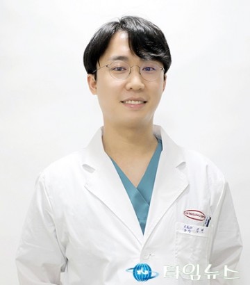 [건강칼럼] 스케일링 후에도 피나고 안 좋은 잇몸, 나도 혹시 잇몸치료 해야 할까?