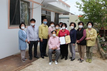 나주시, 어버이날 맞아 효행시민 표창장 전달