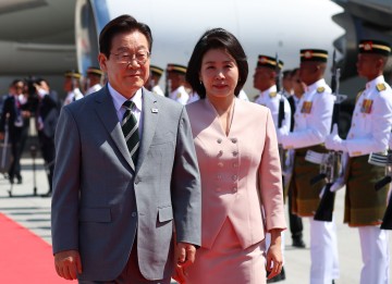 李대통령, 오늘 아세안 정상회의 참석…캄보디아와 정상회담도
