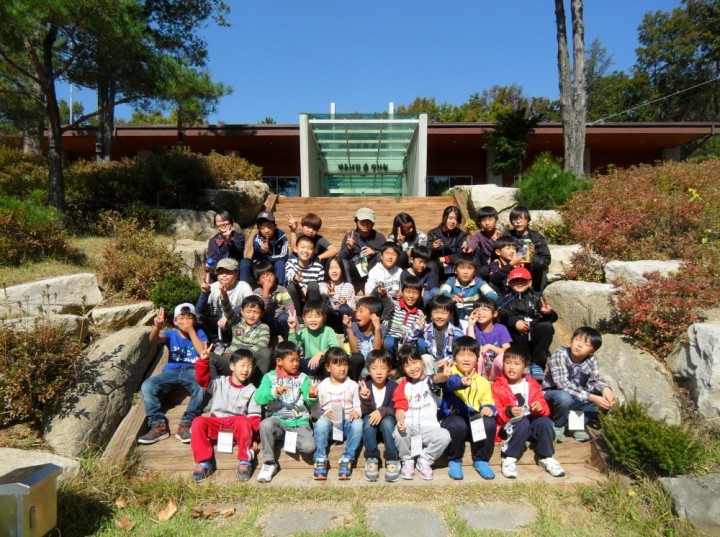친구들아, 숲에서 같이 놀자!