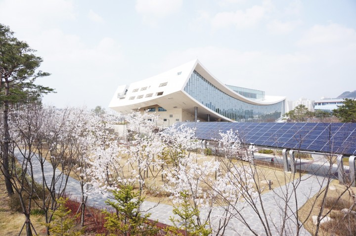 국립세종도서관, ‘도서관, 밖으로 나오다’ 책 잔치 개최