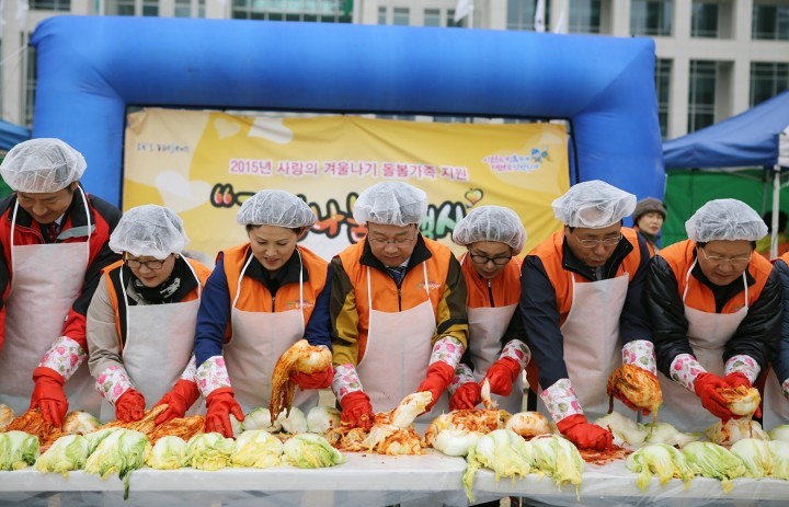 대전시, 사랑의 겨울나기 ‘돌봄가족 김장나눔’ 행사