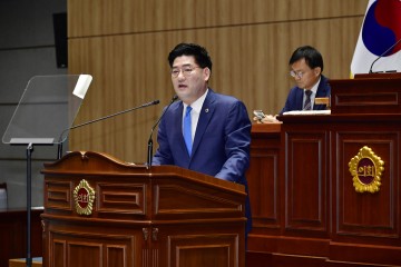 심철의 광주시의원, 광주 염주실내수영장 강사들 간 갈등 및 관리 부실 문제 제기  