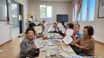봉화군보건소, 치매예방을 위한 특화 프로그램 ‘나만의 그릇 만들기’ 운영