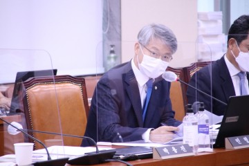 민형배 의원, “전문 인력 확보로 교사와 학생에게 지워진 학교 청소 부담 줄여야"