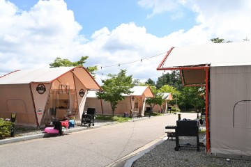 산소파크 글램핑 청송오토캠핑장으로 휴가 오세요.