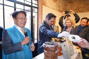 광주비엔날레 30주년 아카이브 전시 베니스서 개막