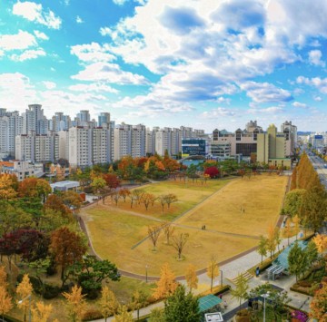 “걷고 쉬는 힐링광장으로”…대전 중구, 서대전광장 5억 투입 정비