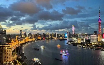 "무비자 이후 중국 여행 급증…상하이·칭다오 인기 여행지로"