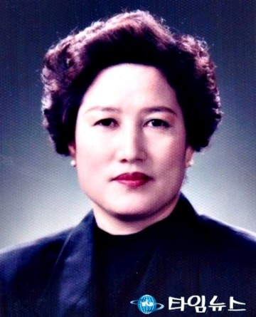 충주시 여성기업인협회 회장 이·취임식 열려