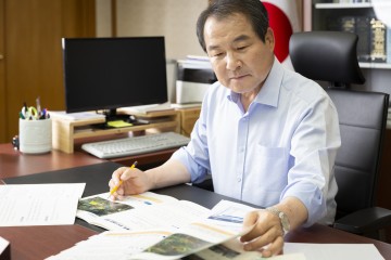 미래 100년을 준비하는 행복도시 김천!,민선7기 성과와 2021 시정방향 제시