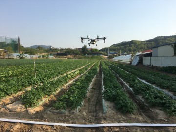 구미시 농업용드론 농촌 노동력 부족 해소를 위한 첫 걸음