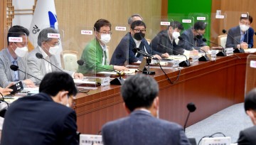 이철우 도지사, 민생살리기 중점 추진해라