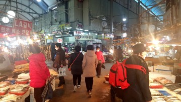 코로나19로 침체된 지역경제 살리기 직접 나서는 광주시 서구