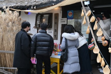 대전사회혁신센터, 대전 원도심 활성화를 위한 외국인 특별 투어 성황리 개최