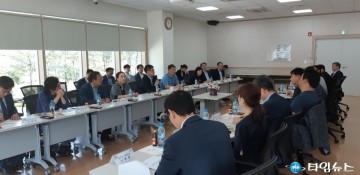 청와대 사회적경제비서관, 도내 사회적경제인들과 간담회 가져