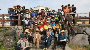 제주테크노파크, 마늘 수확 한마음 일손돕기