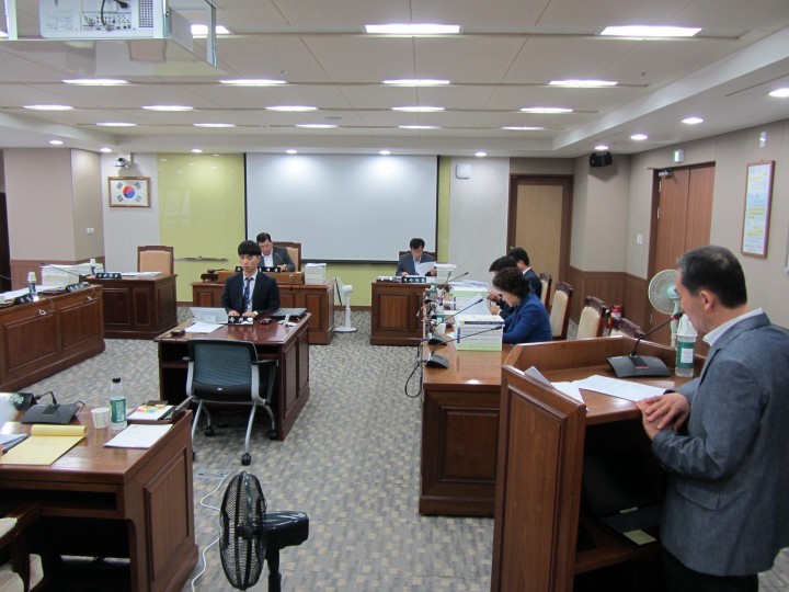 충남도의회 문복위, 복지보건국 소관 2014회계연도 세입세출 원안 가결