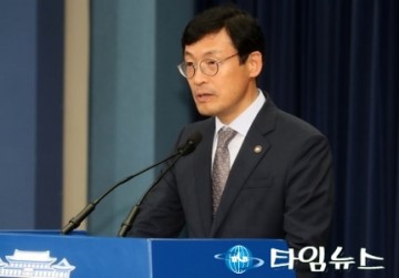 청와대, 양극화 최악 논란에 "고령화 탓···정책효과는 역대 최고"